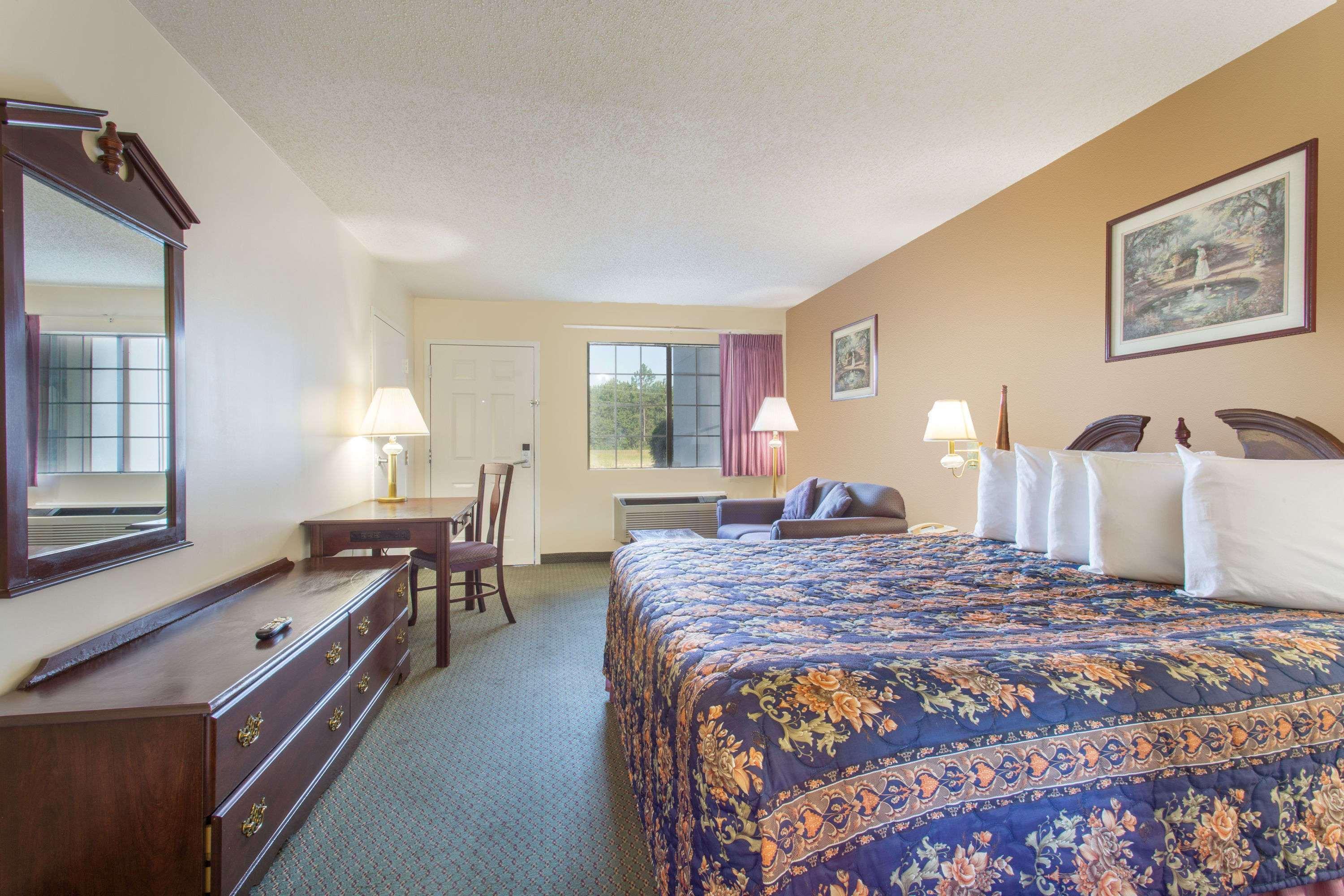Days Inn By Wyndham Picayune Kültér fotó